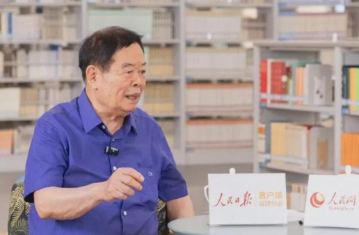 曹德旺再掷43亿：办大学比做慈善更“较真”